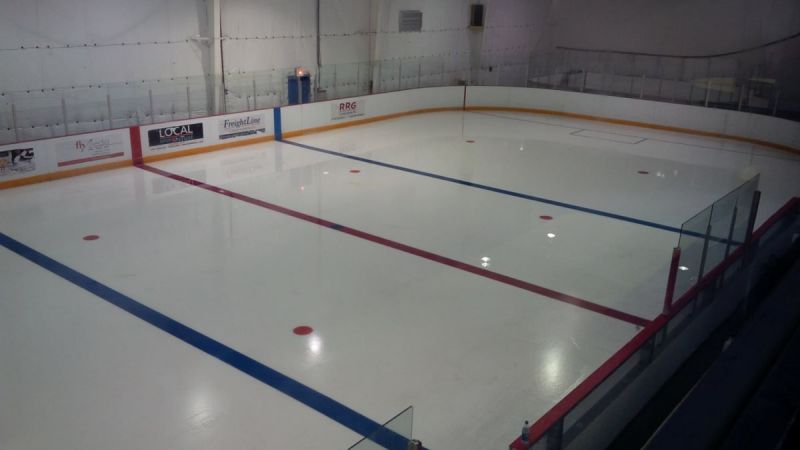 Centre-Ice-123